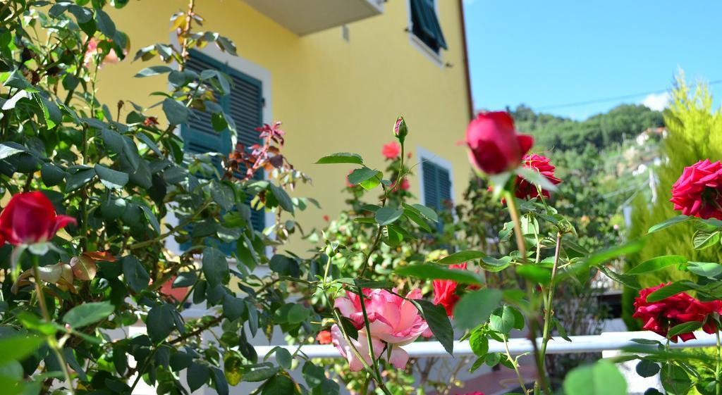 La Casa Delle Rose Room With Air Conditioning La Spezia Exterior foto